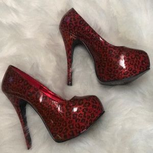 Brand new bordello shoes